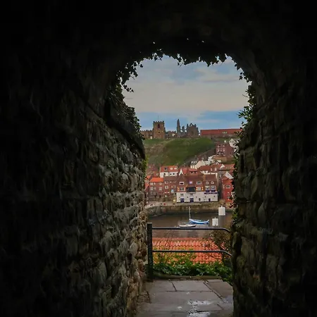 Willow Holiday home Whitby